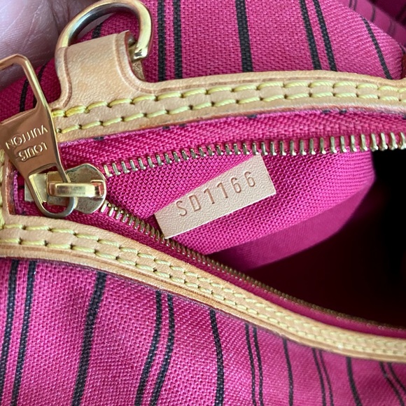❌SOLD❌ Louis Vuitton Delightful MM monogram - Picture 12 of 13